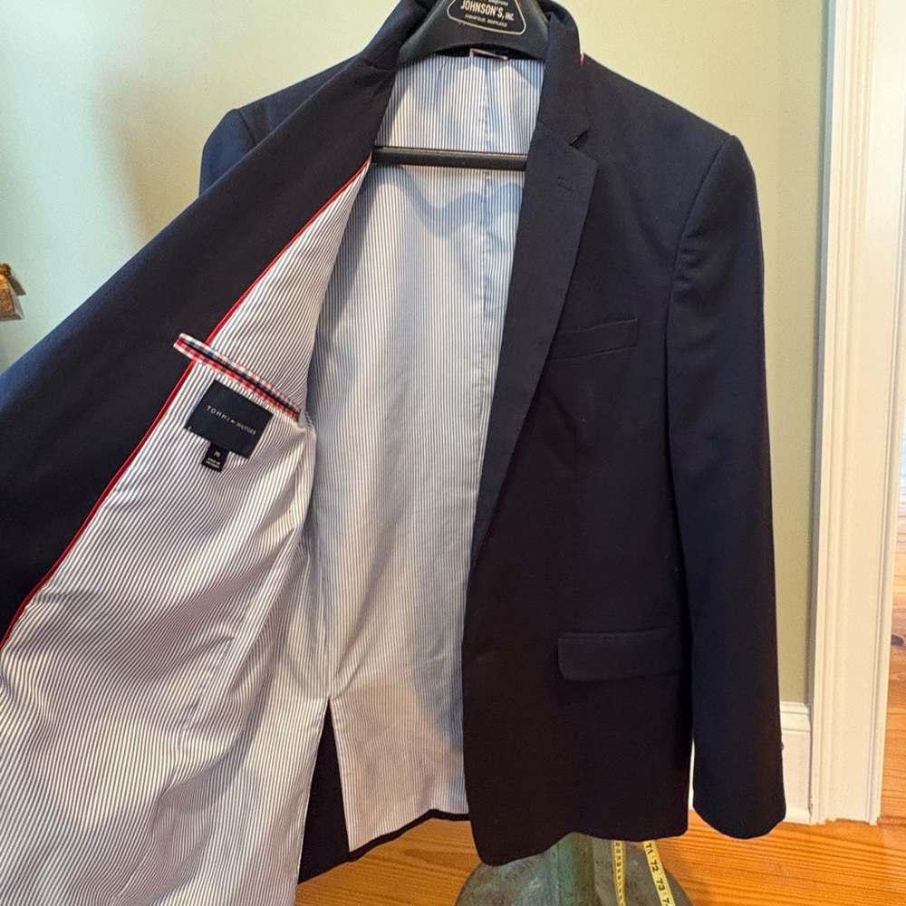 Tommy Hilfiger Navy Blue blazer for a young man - Picture 5 of 5